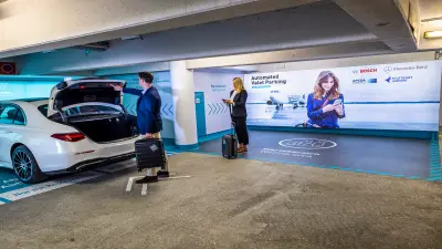 Automaattinen pysäköintipalvelu